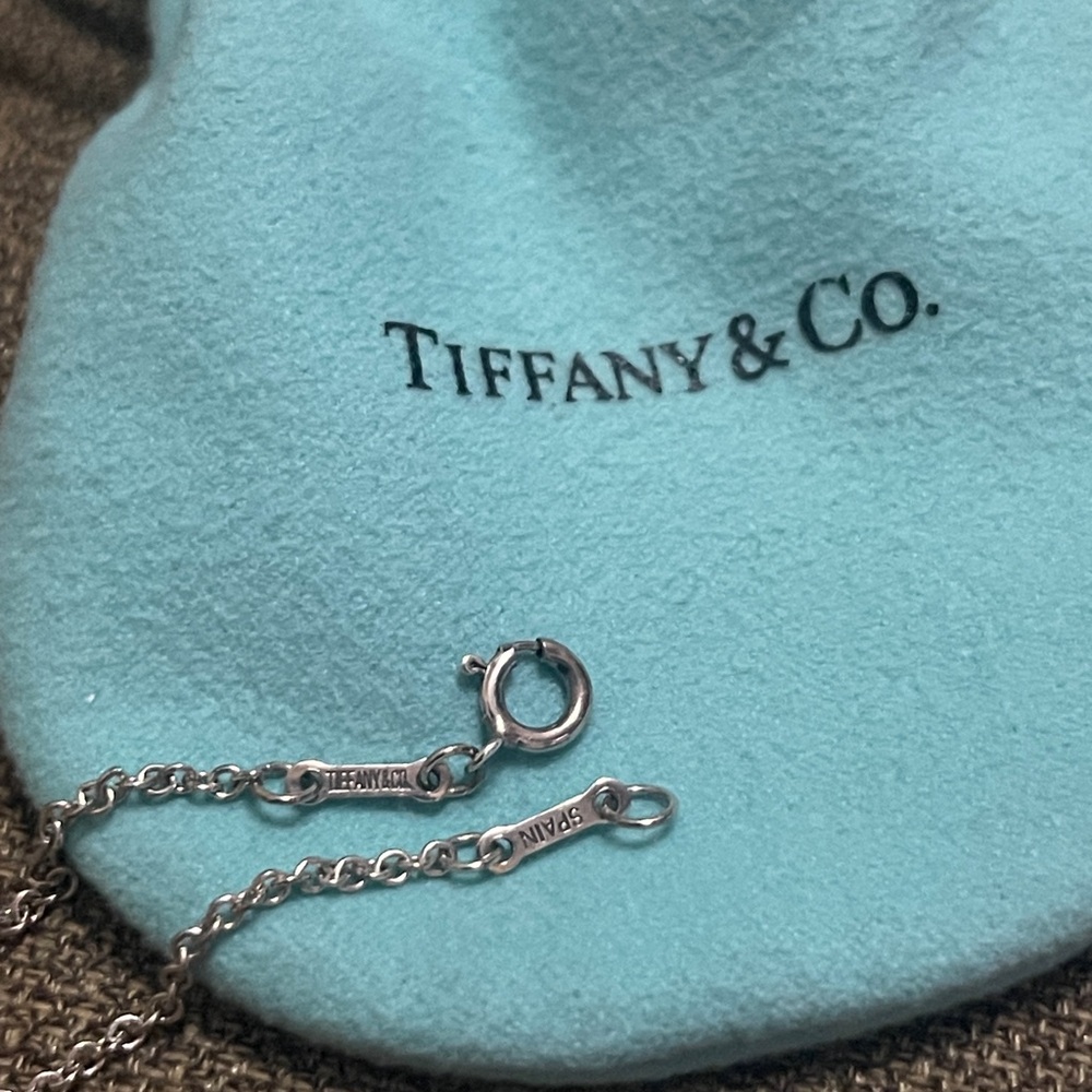 Tiffany & Co. Elsa Peretti Triple open heart necklace - Picture 4 of 5